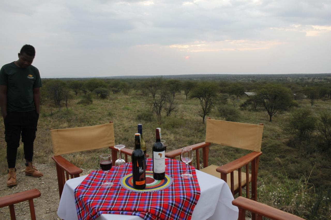 Osero Serengeti Luxury Tented Camp Banagi Exteriér fotografie