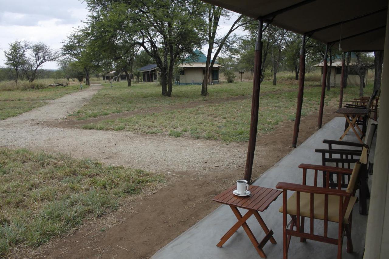 Osero Serengeti Luxury Tented Camp Banagi Exteriér fotografie