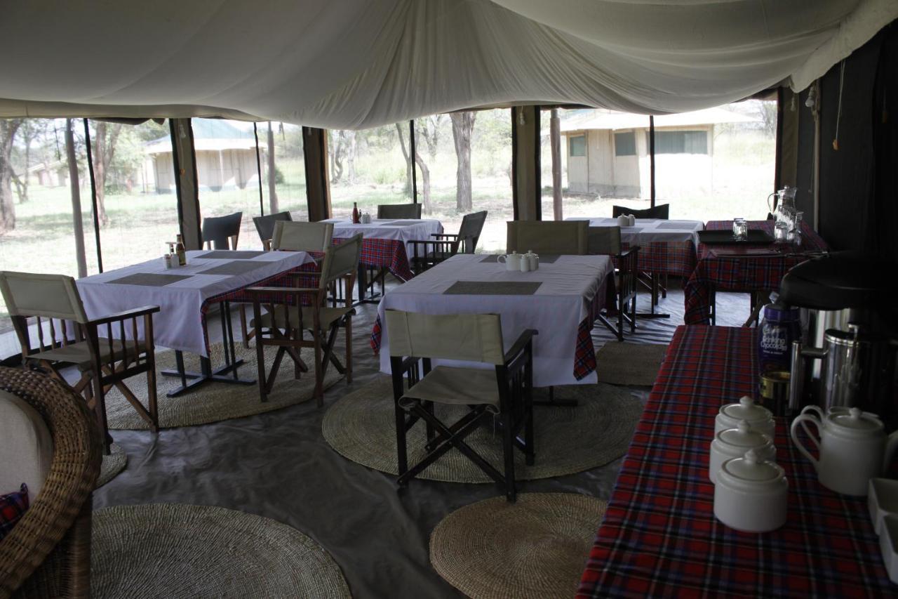 Osero Serengeti Luxury Tented Camp Banagi Exteriér fotografie