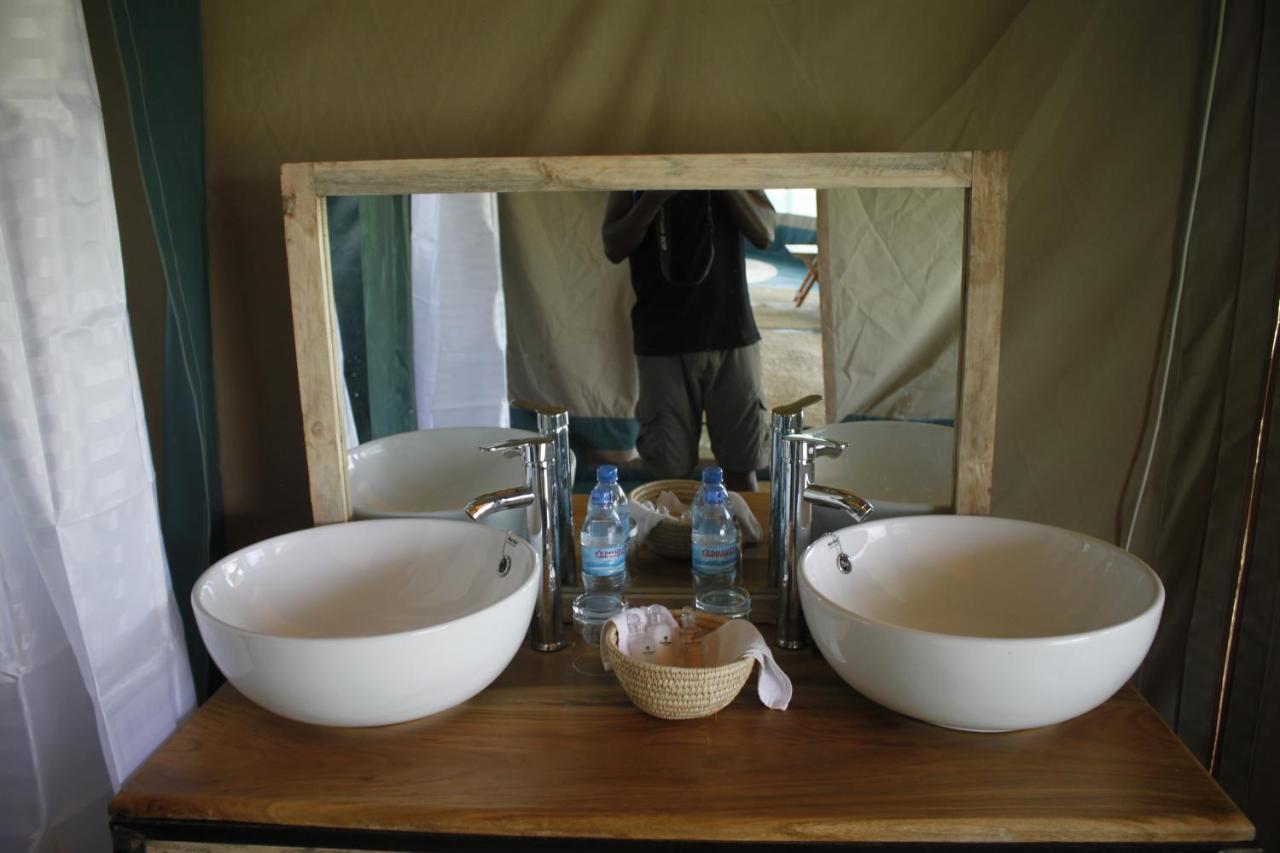 Osero Serengeti Luxury Tented Camp Banagi Exteriér fotografie